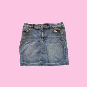 Vintage Y2k/early 2000s Denim mini skirt